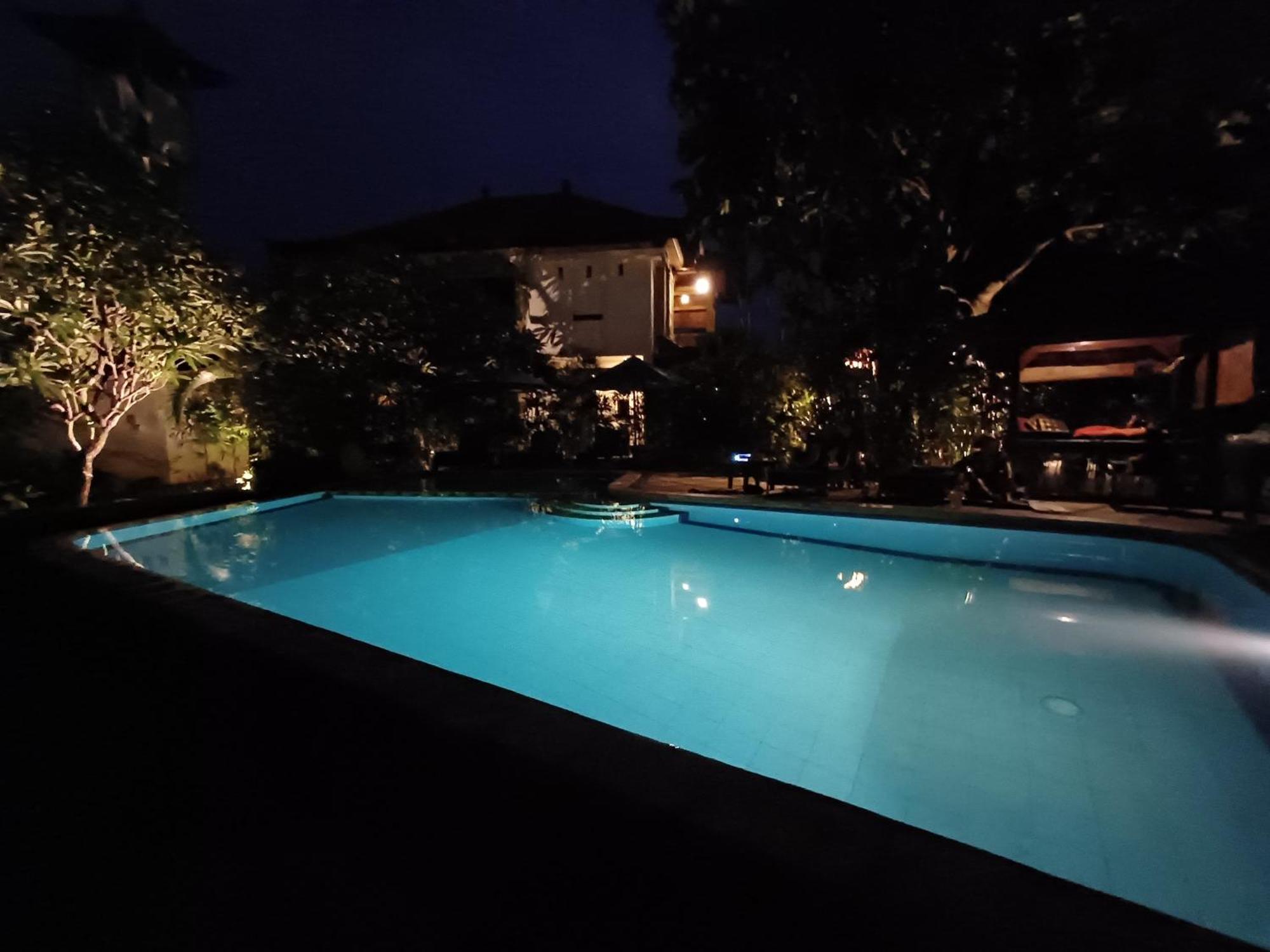 Balinda & Holiday park Lovina (Bali)